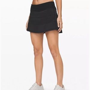 Lululemon black pace rival skirt